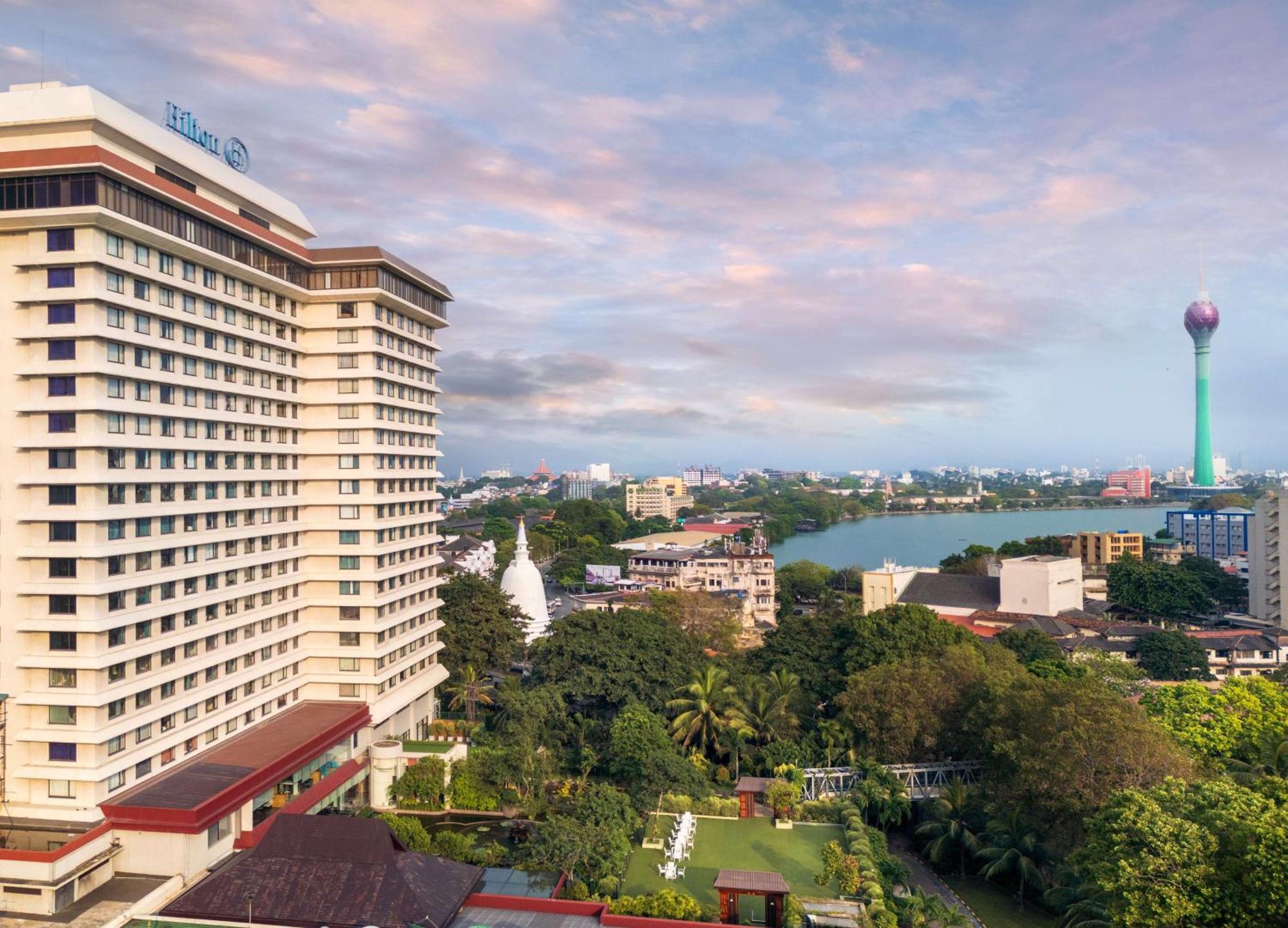 Hilton Colombo Hotel Exterior foto